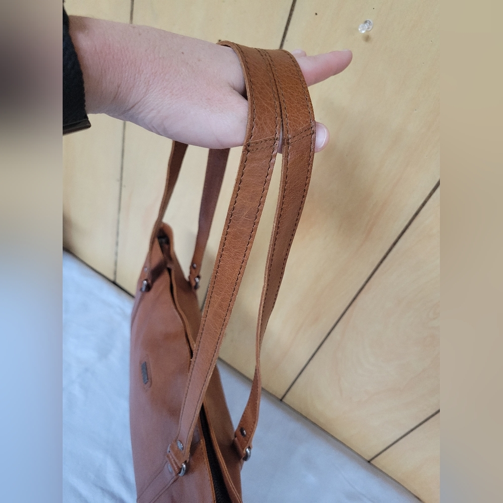 Spikes & Sparrow Leather Tote - Picture 13 of 13